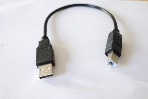 short USB cable